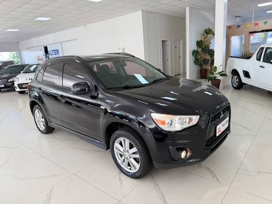MITSUBISHI ASX 2.0 4X2 16V GASOLINA 4P AUTOMÁTICO MITSUBISHI ASX 2.0 4X2 16V GASOLINA 4P AUTOMÁTICO
